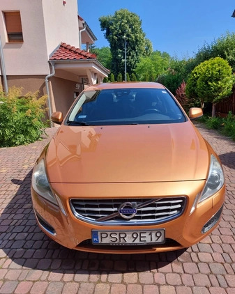 Volvo S60 cena 33100 przebieg: 272000, rok produkcji 2010 z Luboń małe 67